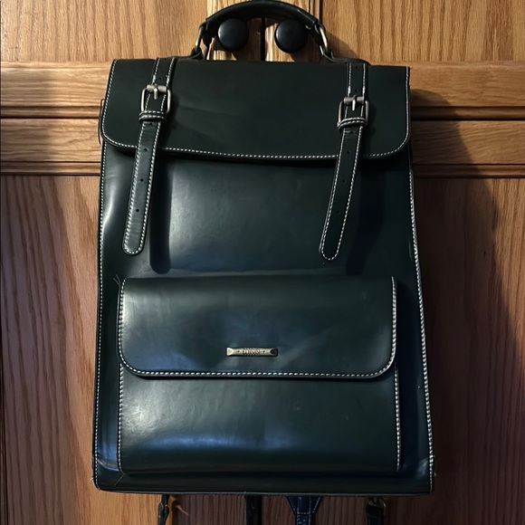 Ecosusi Other - Elegant Dark Green Leather Backpack